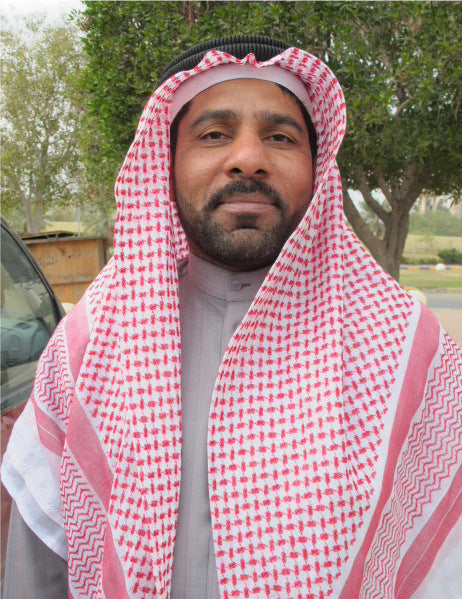 Men's Kufiyyeh head scarf UAE Travel Square